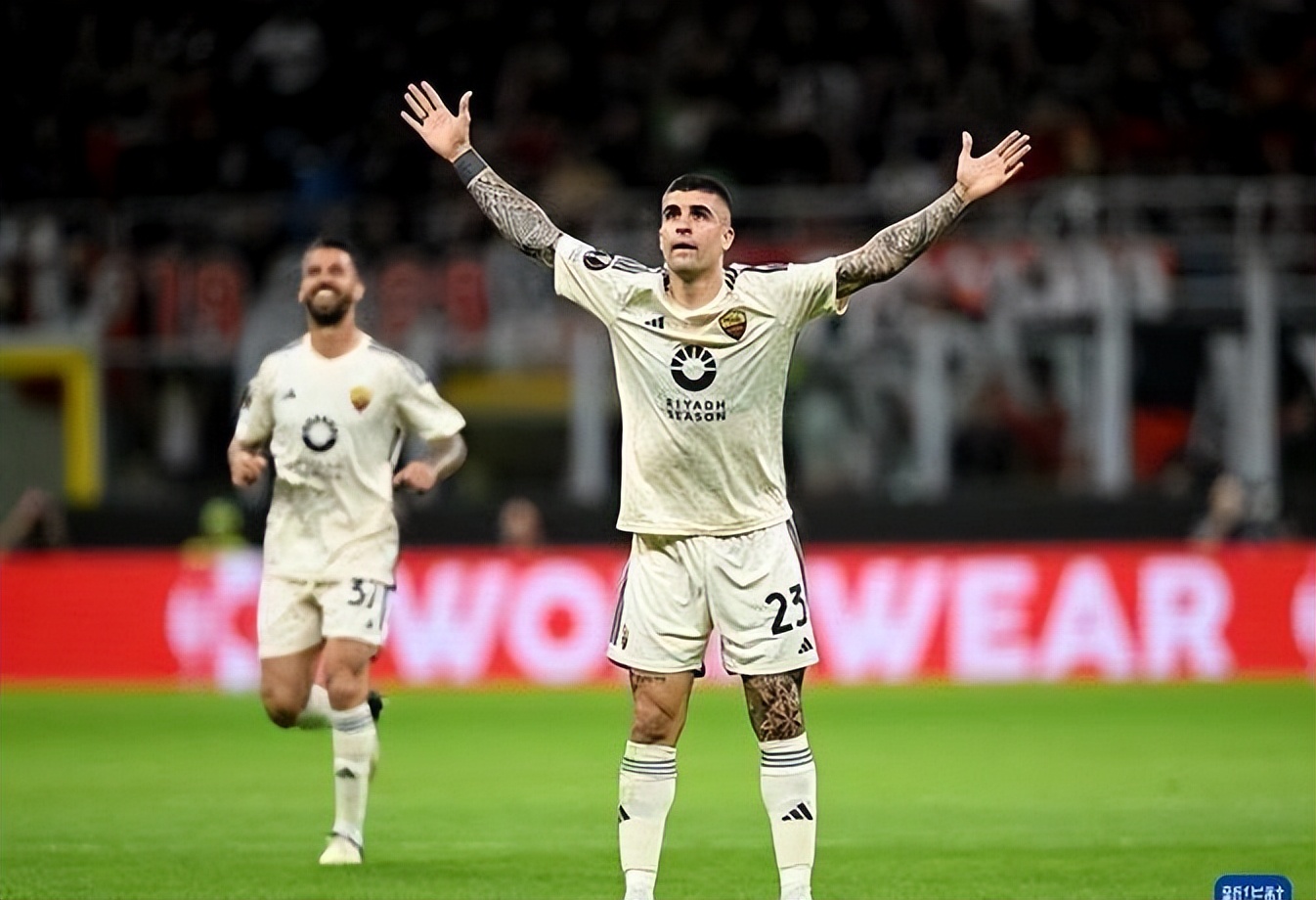 乐鱼体育官网网页版-罗马队主场击败博洛尼亚，实现主场保卫战