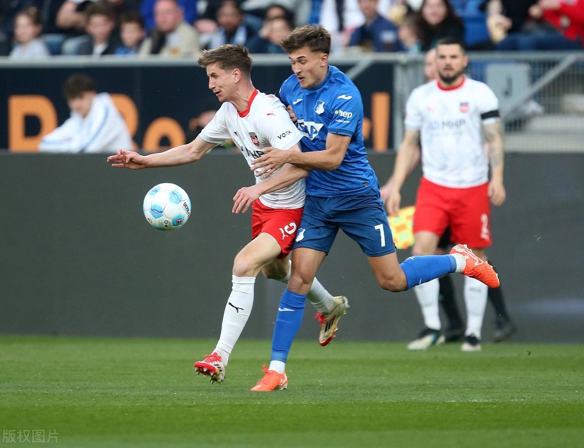 乐鱼app-霍芬海姆客胜告捷，德甲豪门震惊