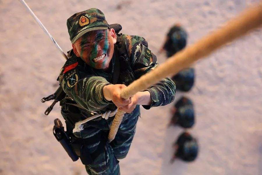 关于钢铁意志，不言放弃，晋级或不在话下的信息